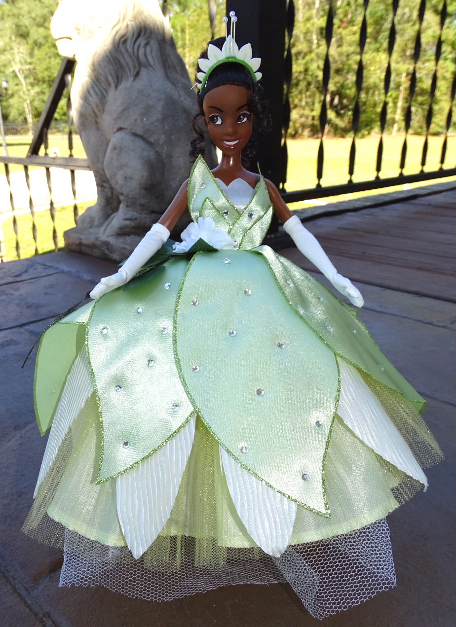 princess tiana collectible doll