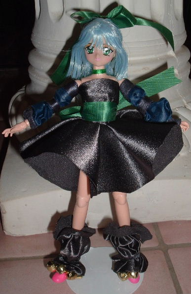 Zunaria 9" VOLKS Doll