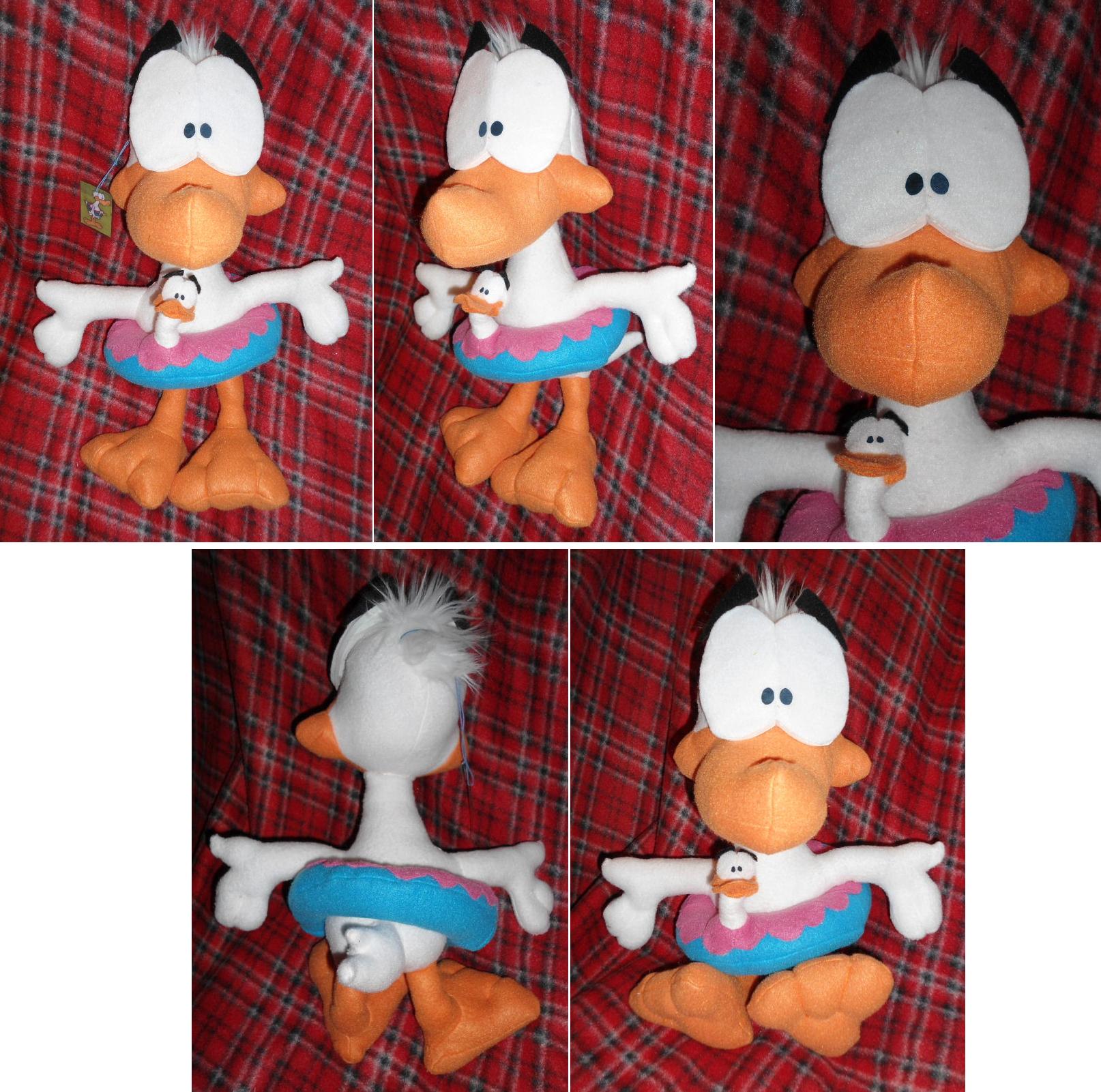 Wade the Duck 12" UFO